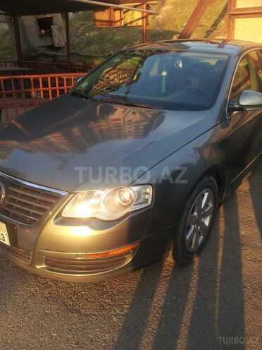 Volkswagen Passat 2006, 218,000 km - 2.0 l - Bakı