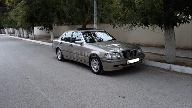 Mercedes C 240 1998, 261,000 km - 2.4 l - Bakı