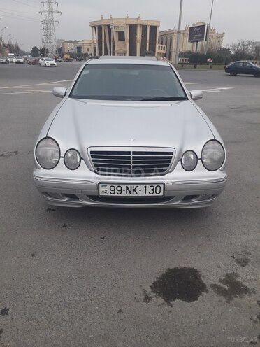 Mercedes E 240 1999, 296,500 km - 2.4 l - Bakı