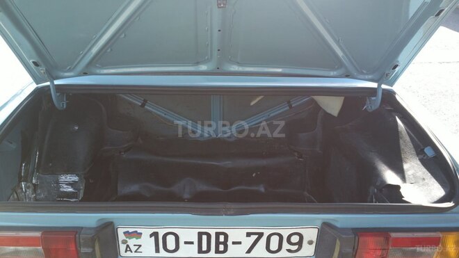 LADA (VAZ) 2106 1984, 294,000 km - 1.5 л - Qax