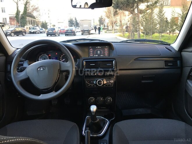 LADA (VAZ) Priora 2018, 31,000 km - 1.6 l - Bakı