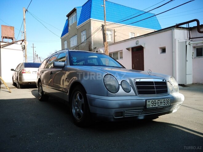 Mercedes E 240 1998, 265,000 km - 2.4 l - Bakı