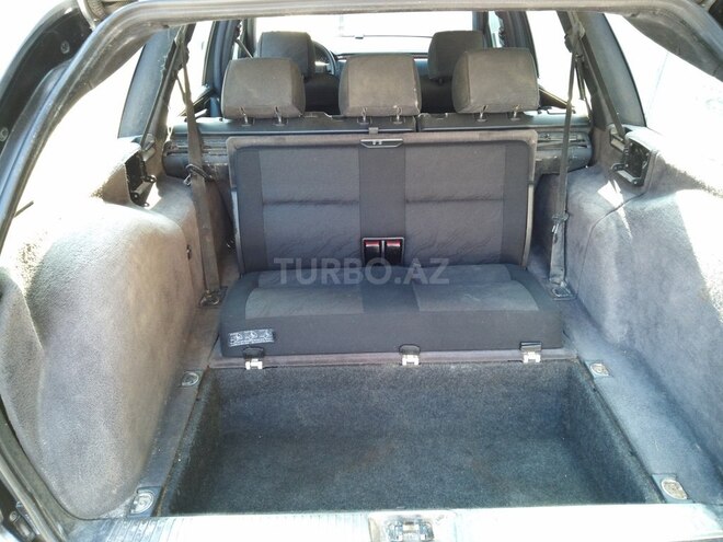 Mercedes E 240 1998, 265,000 km - 2.4 l - Bakı