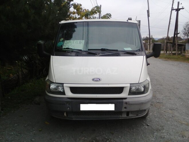 Ford Transit 2003, 157,000 km - 2.4 l - Zaqatala