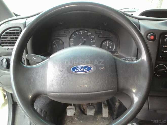 Ford Transit 2003, 157,000 km - 2.4 l - Zaqatala