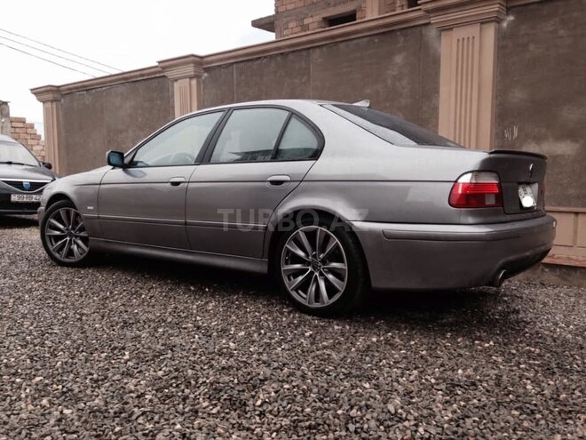 BMW 525 2001, 320,000 km - 2.5 l - Bakı