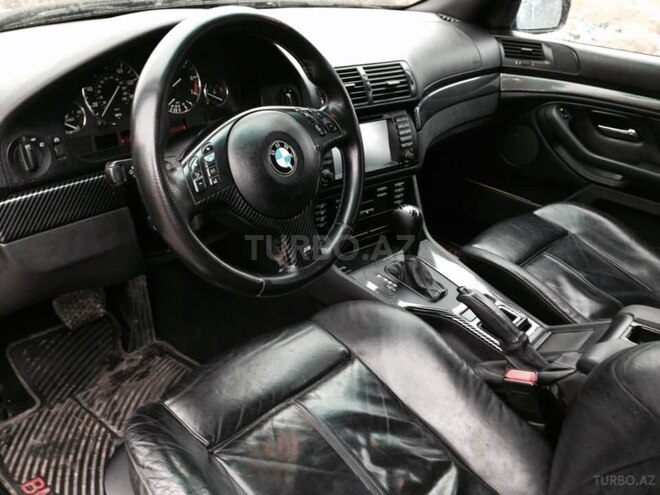 BMW 525 2001, 320,000 km - 2.5 l - Bakı