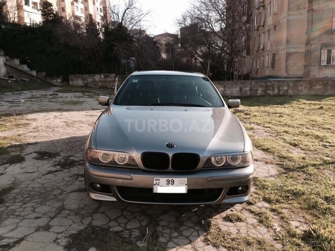 BMW 525 2001, 320,000 km - 2.5 l - Bakı