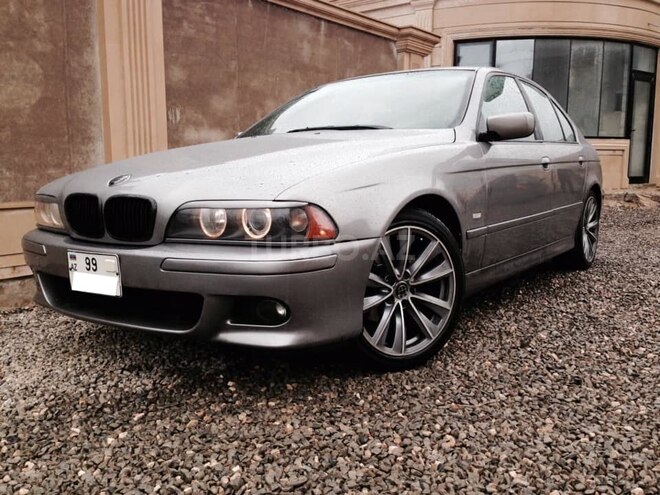BMW 525 2001, 320,000 km - 2.5 l - Bakı
