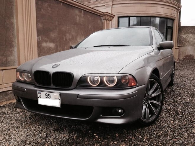 BMW 525 2001, 320,000 km - 2.5 l - Bakı