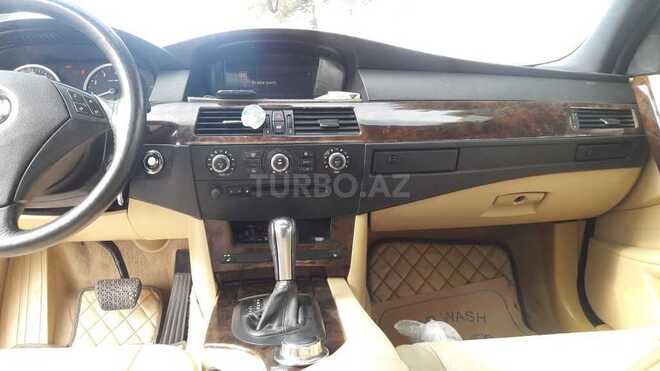 BMW 530 2005, 210,000 km - 3.0 l - Bakı