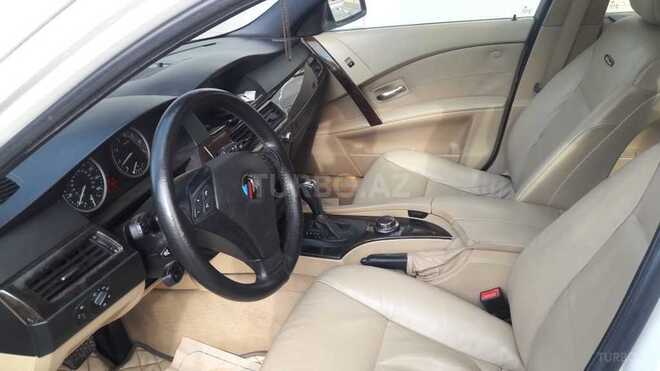 BMW 530 2005, 210,000 km - 3.0 l - Bakı