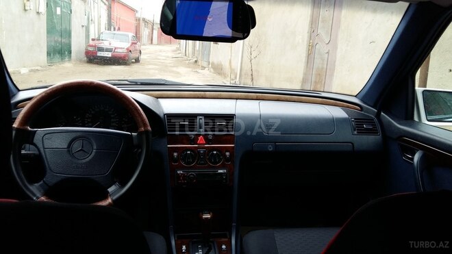 Mercedes C 220 1996, 349,600 km - 2.2 л - Bakı
