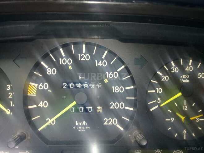 Mercedes E 230 1987, 1,000 km - 2.3 l - Şirvan