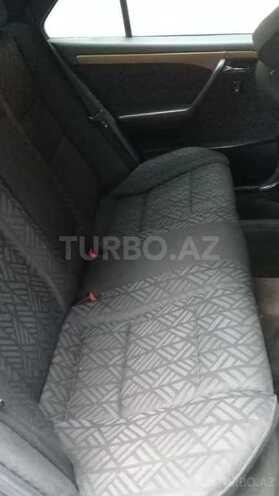 Mercedes C 180 1995, 330,000 km - 1.8 l - Zaqatala