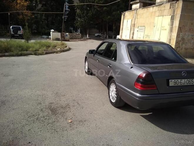 Mercedes C 180 1995, 330,000 km - 1.8 l - Zaqatala
