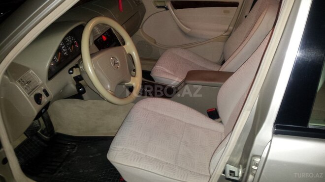 Mercedes C 180 1999, 342,000 km - 0.2 л - Bakı