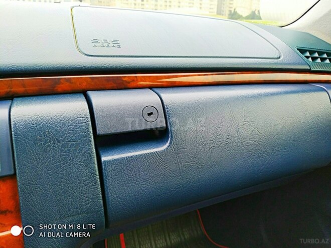 Mercedes E 200 1998, 235,000 km - 2.0 л - Bakı