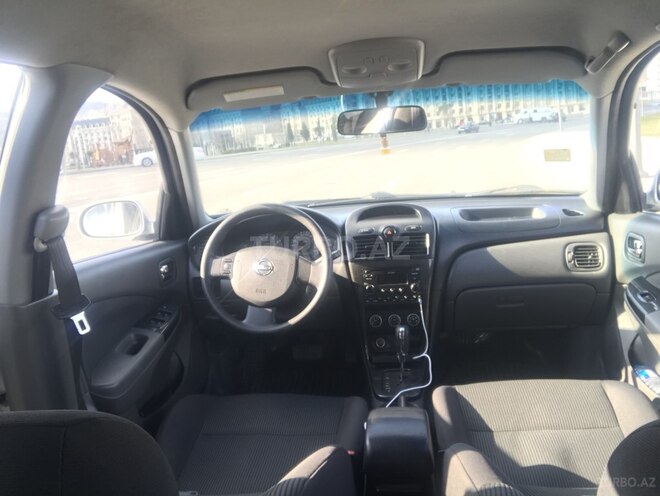 Nissan Sunny 2010, 127,000 km - 1.6 l - Bakı