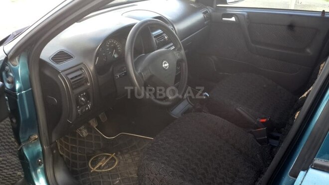 Opel Astra 2001, 170,000 km - 1.6 l - Bakı