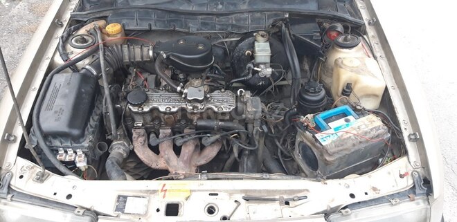 Opel Vectra 1990, 382,456 km - 1.8 л - Şəki