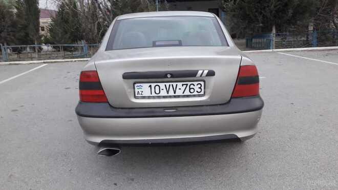 Opel Vectra 1997, 245,314 km - 1.8 l - Sumqayıt