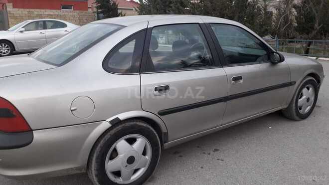 Opel Vectra 1997, 245,314 km - 1.8 l - Sumqayıt