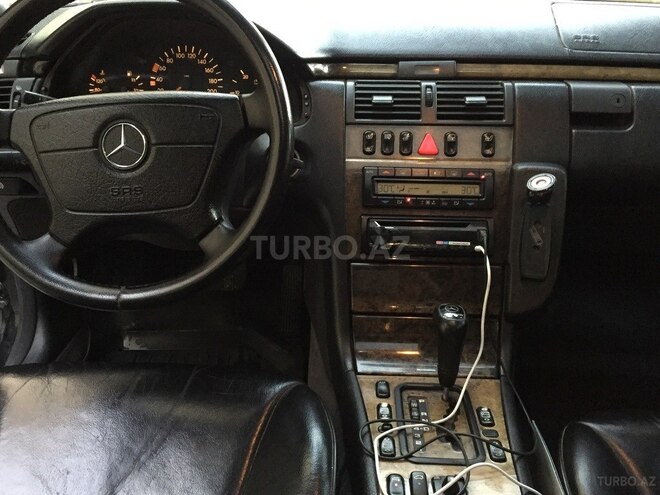 Mercedes E 290 1998, 384,000 km - 2.9 l - Bakı