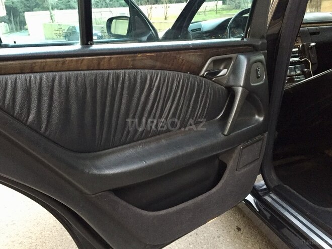 Mercedes E 290 1998, 384,000 km - 2.9 l - Bakı