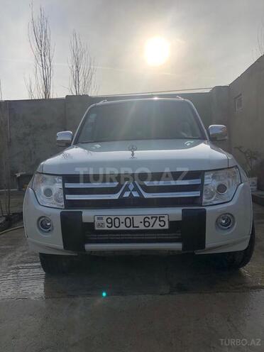 Mitsubishi Pajero 2008, 134,000 km - 3.0 l - Bakı