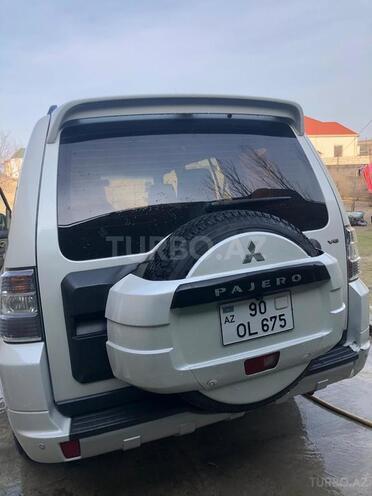 Mitsubishi Pajero 2008, 134,000 km - 3.0 l - Bakı