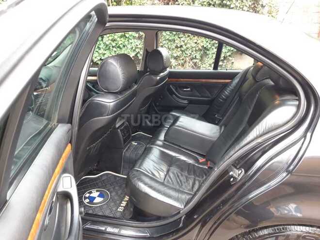 BMW 520 1998, 260,000 km - 2.0 l - Bakı