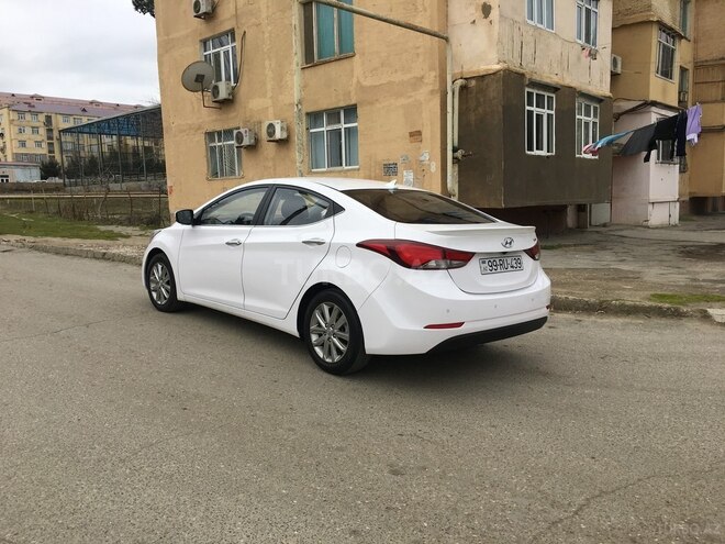Hyundai Elantra 2015, 43,000 km - 1.6 l - Sumqayıt