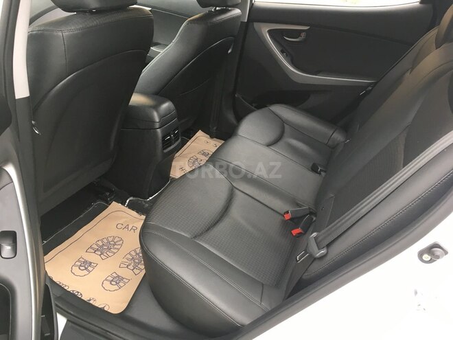 Hyundai Elantra 2015, 43,000 km - 1.6 l - Sumqayıt