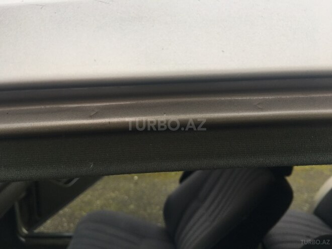 Mercedes E 230 1985, 222,322 km - 2.3 l - Şəki