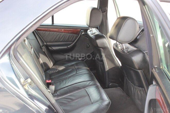 Mercedes C 280 1997, 207,000 km - 2.8 l - Bakı