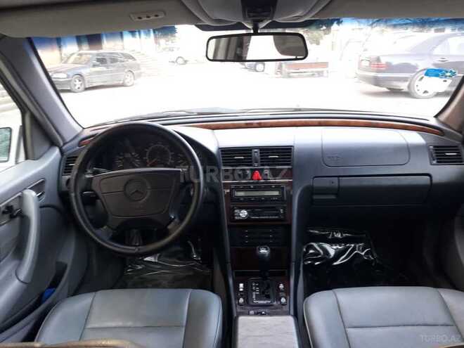 Mercedes C 230 1998, 215,000 km - 2.3 l - Bakı