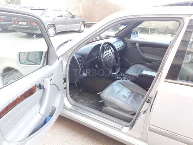 Mercedes C 230 1998, 215,000 km - 2.3 l - Bakı