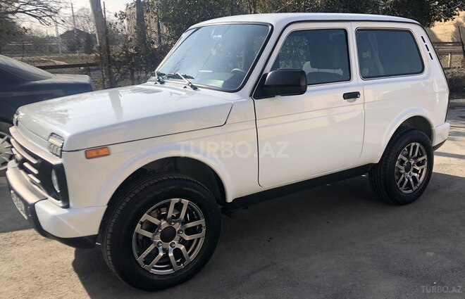 LADA (VAZ) Niva 2016, 60,000 km - 1.7 л - Gəncə