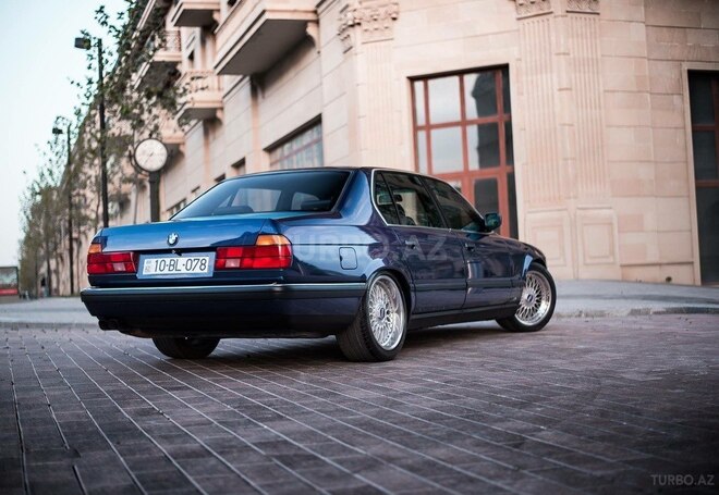 BMW 735 1991, 290,000 km - 3.5 л - Bakı