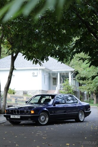 BMW 735 1991, 290,000 km - 3.5 л - Bakı
