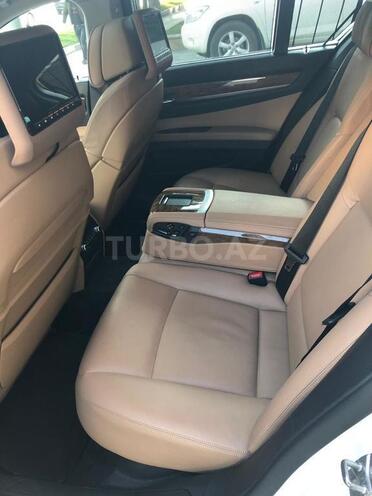 BMW 750 2011, 133,000 km - 4.4 l - Bakı