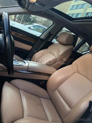 BMW 750 2011, 133,000 km - 4.4 l - Bakı