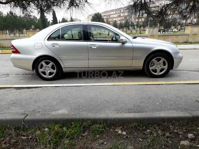 Mercedes C 240 2001, 197,522 km - 2.6 л - Sumqayıt