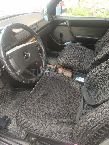 Mercedes E 200 1989, 2,380,000 km - 0.2 l - Bakı