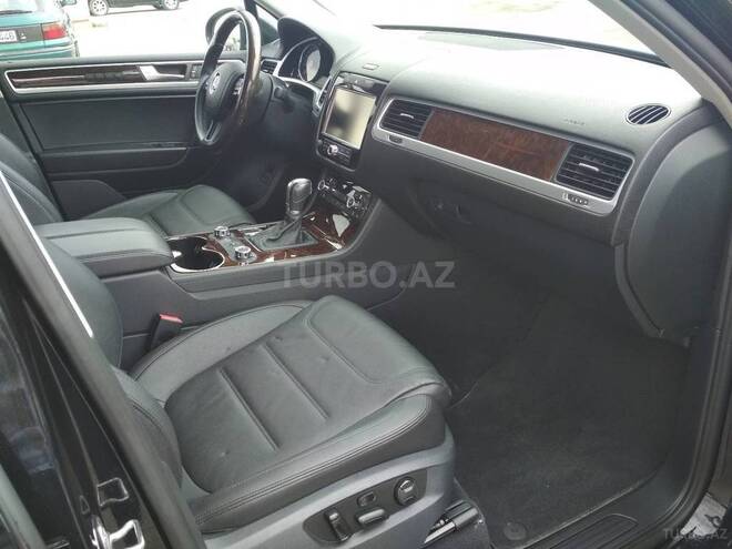 Volkswagen Touareg 2012, 31,000 km - 3.6 l - Bakı