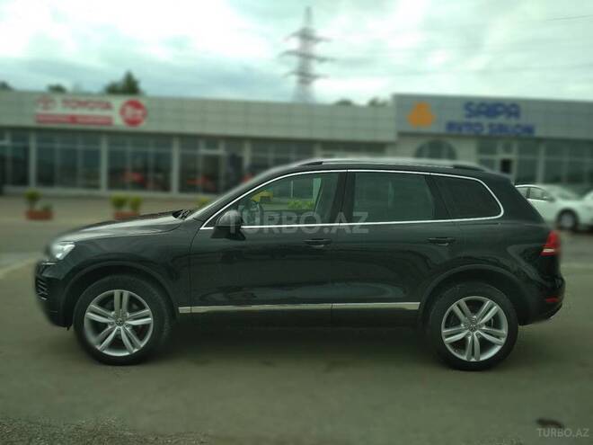 Volkswagen Touareg 2012, 31,000 km - 3.6 l - Bakı