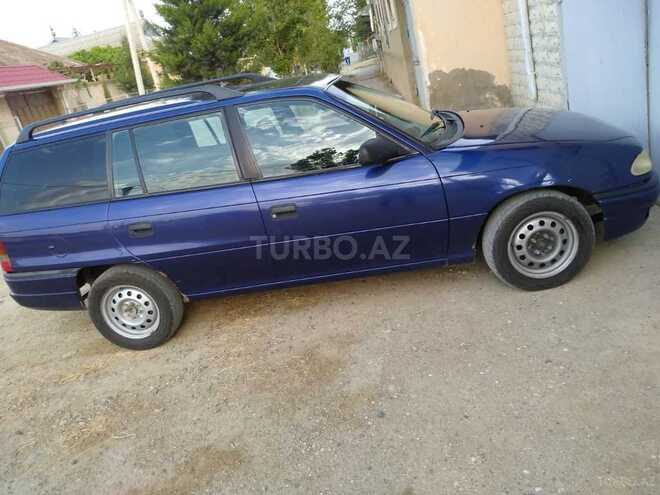 Opel Astra 1996, 325,000 km - 1.6 l - Şirvan