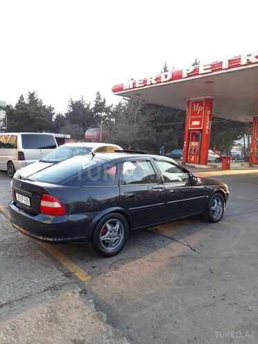 Opel Vectra 1997, 321,000 km - 1.6 l - Bakı