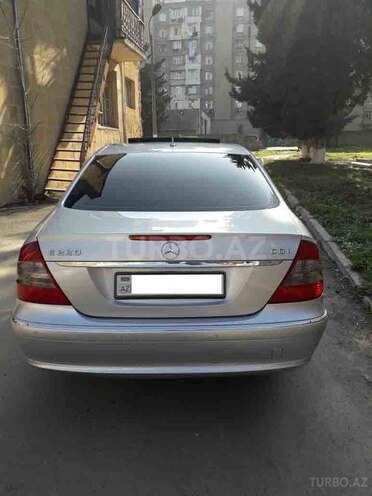 Mercedes E 220 2007, 236,000 km - 2.2 l - Bakı